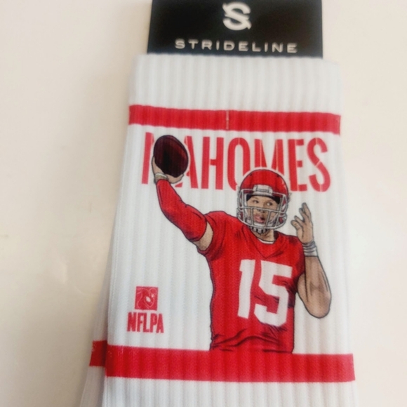 Strideline Crew Socks Kansas City Chiefs Patrick Mahomes White Red One Size - Picture 2 of 3